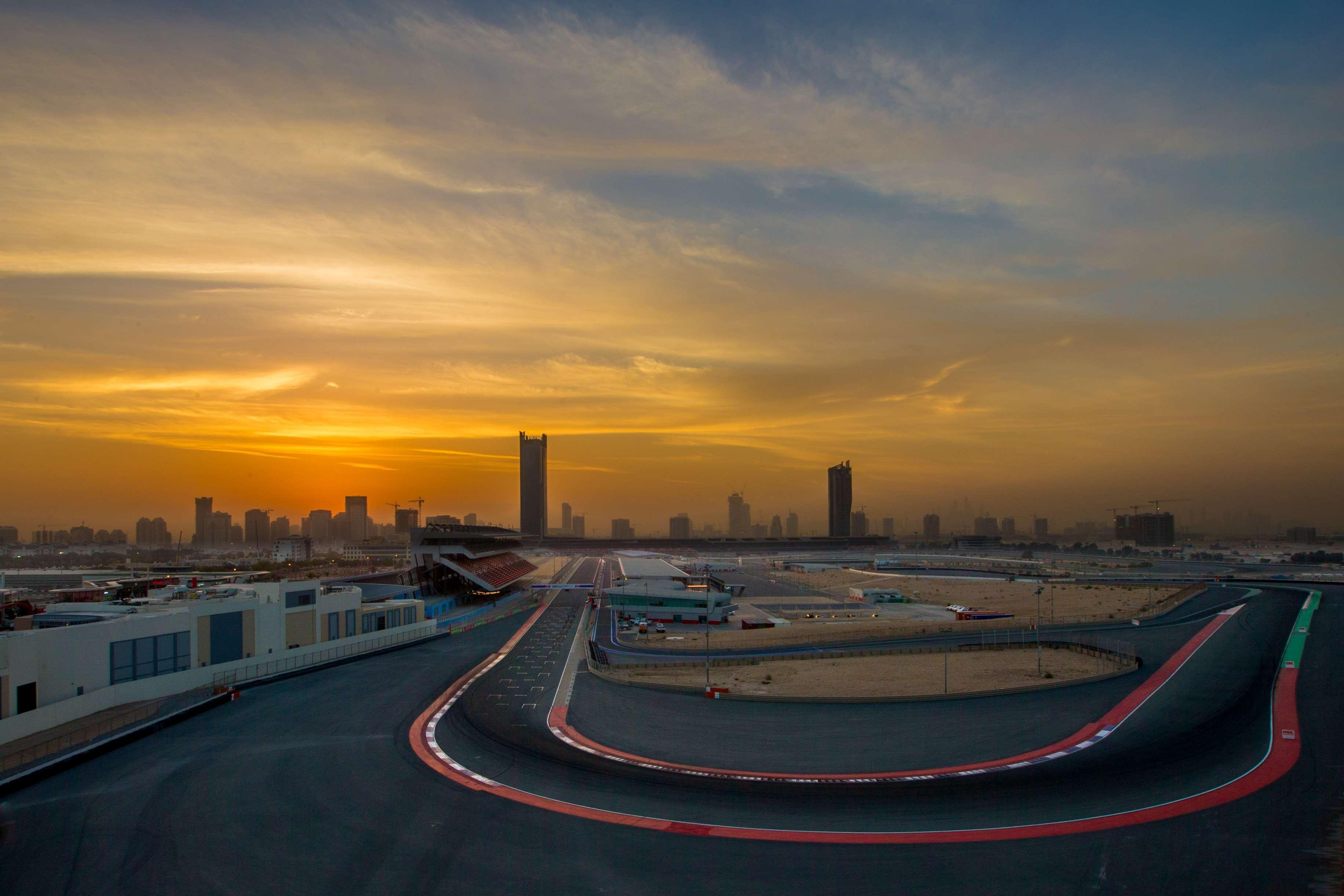 Park Inn By Radisson Dubai Motor City Exteriér fotografie